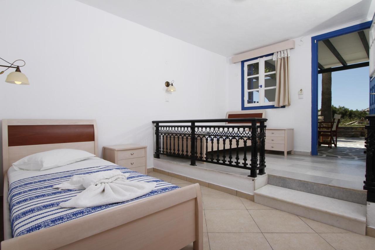 Agia Anna  Stella Naxos Islandアパートホテル エクステリア 写真